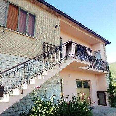 Casa Carducci Affittacamere Monteleto Екстериор снимка